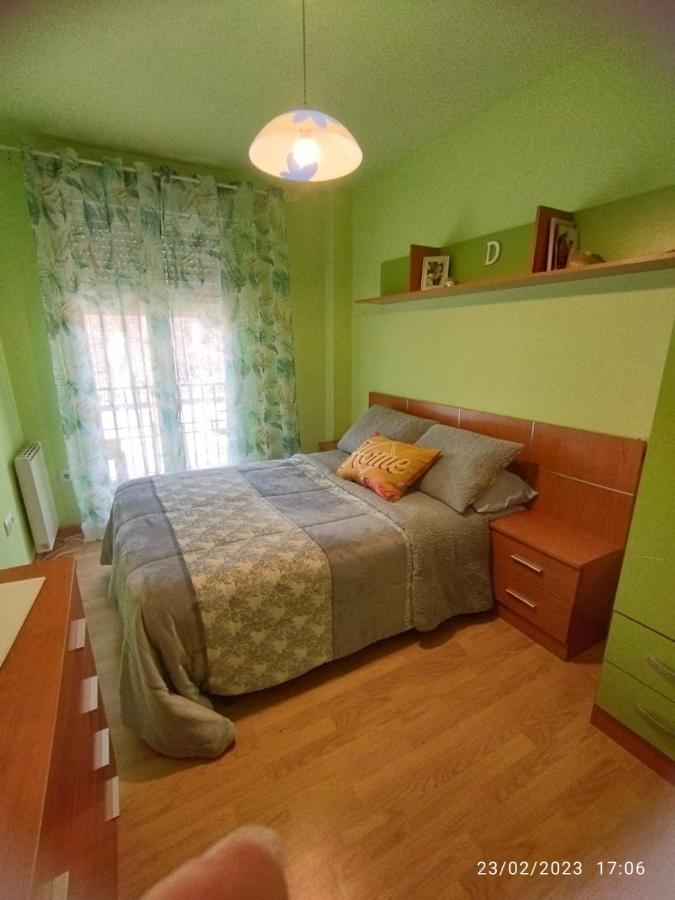 Piso Js Apartment Ourense Bagian luar foto